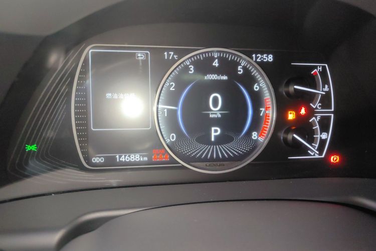 雷克萨斯ES 2025款 200 臻享版局部细节14