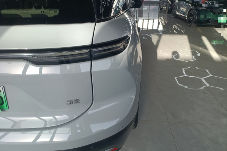 蔚来ES6 2024款 75kWh车身外观6006