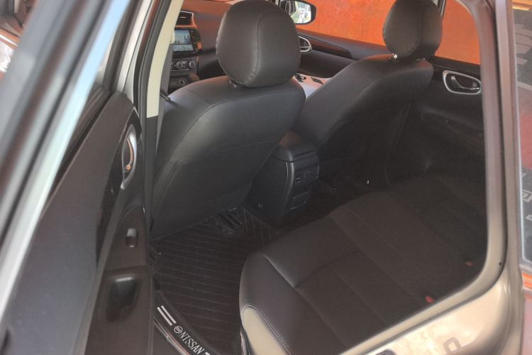 日产 轩逸 2022款 经典 1.6XL CVT豪华版中控内饰21