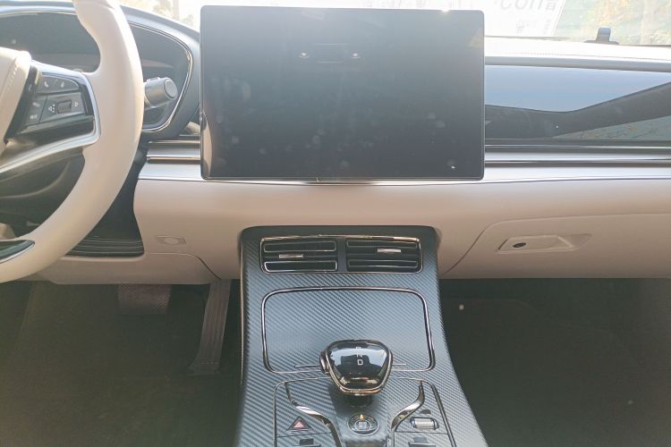 比亚迪 汉 2025款 DM-i 125KM精英型局部细节16