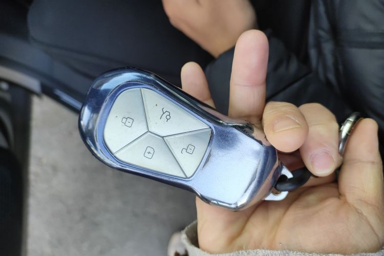 小鹏G6 2024款 580 长续航 Plus中控内饰11