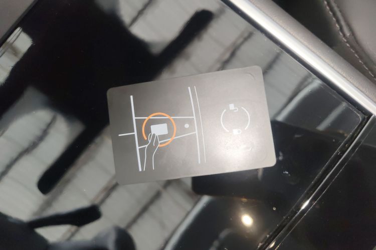 特斯拉 Model 3 2019款 标准续航后驱升级版中控内饰7001