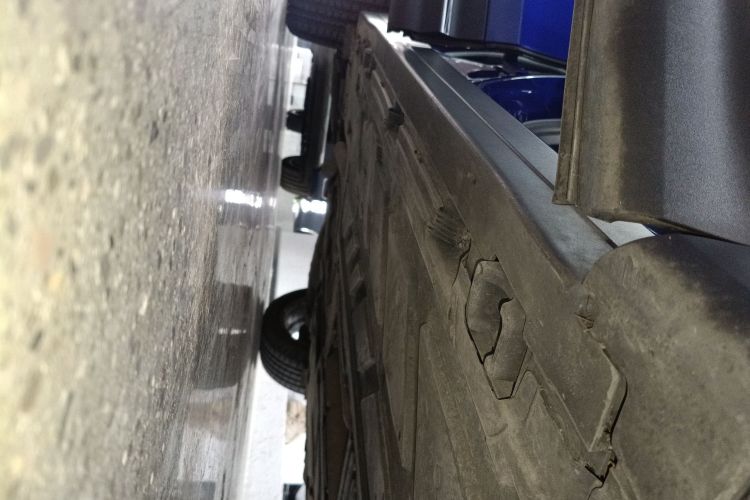 奔驰GLB 2020款 改款 GLB 200 时尚型局部细节9001