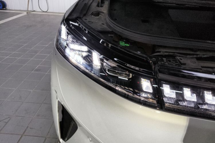 东风奕派 eπ008 2025款 636Ultra纯电版 5座车身外观8