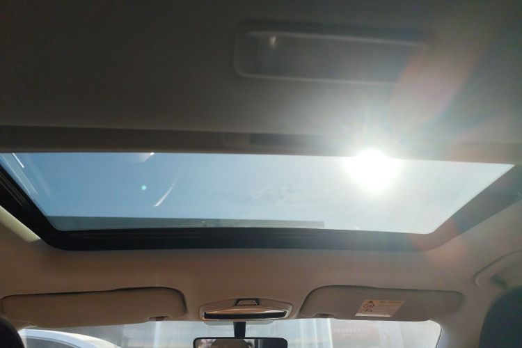 吉利汽车 帝豪 2025款 第4代 1.5L CVT旗舰型中控内饰22