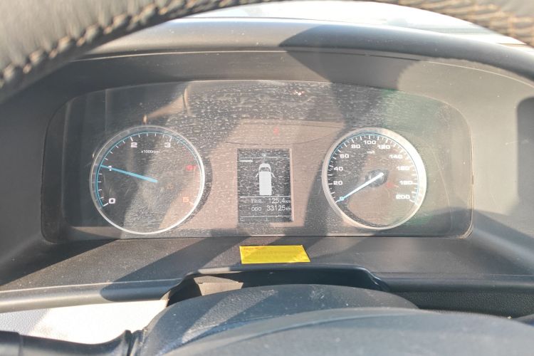 江汽集团 星锐 2022款 2.0T节油王PLUS快运版短轴6-7座HFC4DB3-2E4中控内饰14