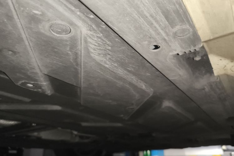 奔驰A级 2021款 A 200 L 运动轿车动感型局部细节9001