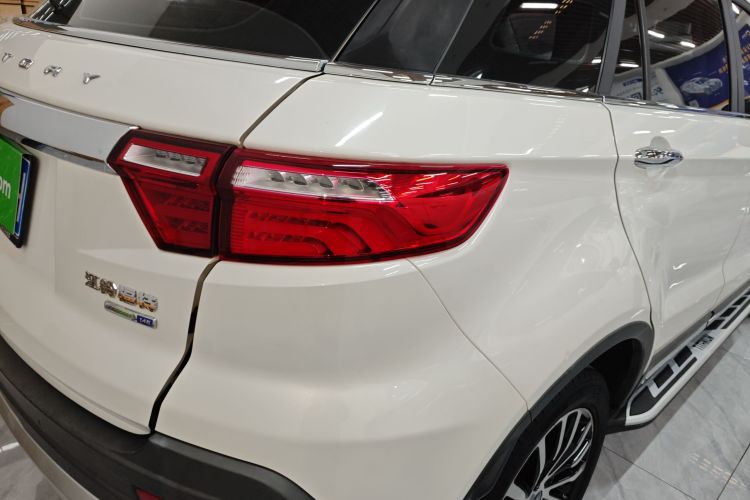 福特 领界 2019款 EcoBoost 145 CVT尊领型PLUS 国V车身外观9