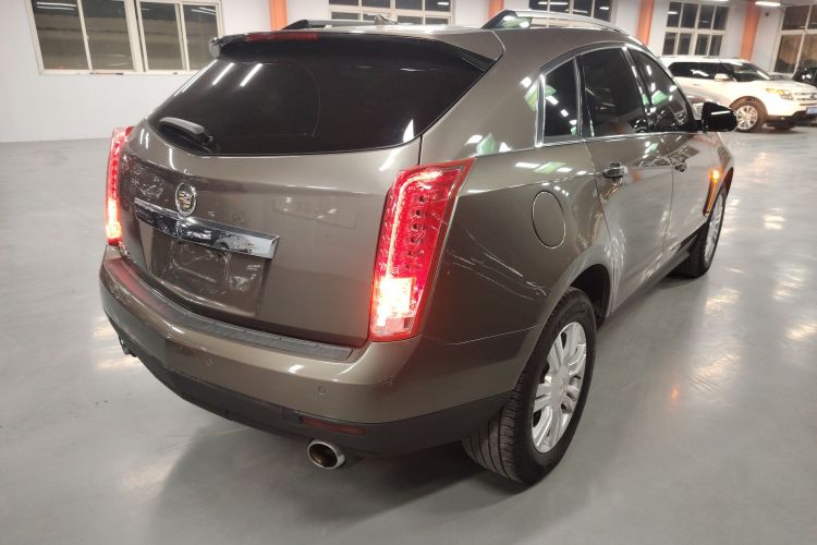 凯迪拉克SRX 2013款 3.0L 精英型车身外观6005