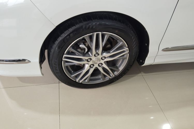 本田 艾力绅 2019款 2.0L 混动豪华版车身外观6007