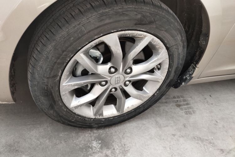 吉利汽车 帝豪GL 2017款 1.8L 手动精英型车身外观6007