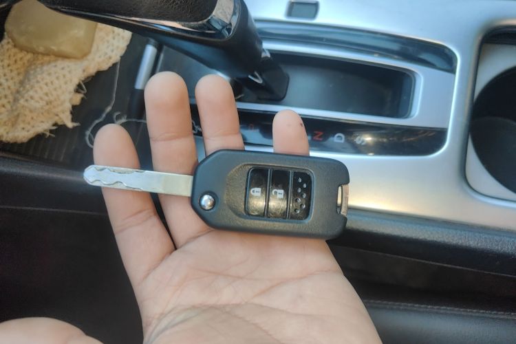 本田 杰德 2013款 1.8L 自动舒适版 5座中控内饰11