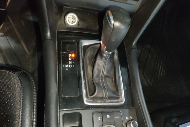 马自达3 昂克赛拉 2019款 云控版 三厢 1.5L 自动豪华型 国VI中控内饰18