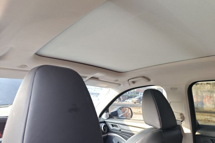 魏牌 VV6 2021款 2.0T 四驱智驭+中控内饰22