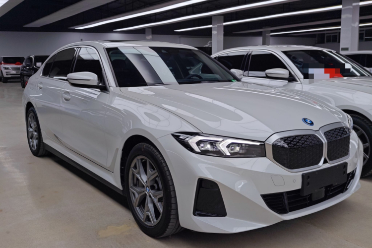 宝马i3 2025款 eDrive 35 L车身外观6002