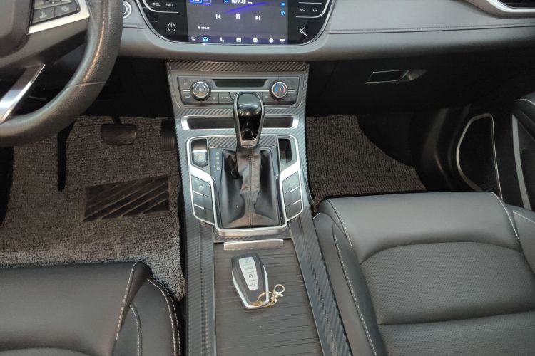 吉利汽车 帝豪 2020款 1.5L CVT豪华型中控内饰18