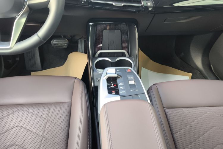 宝马X1 2024款 sDrive25Li X设计套装局部细节18