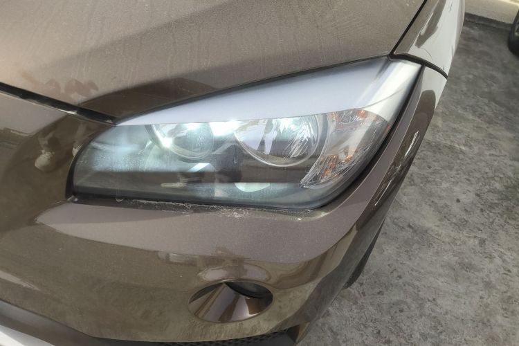 宝马X1 2013款 sDrive18i 时尚型局部细节36