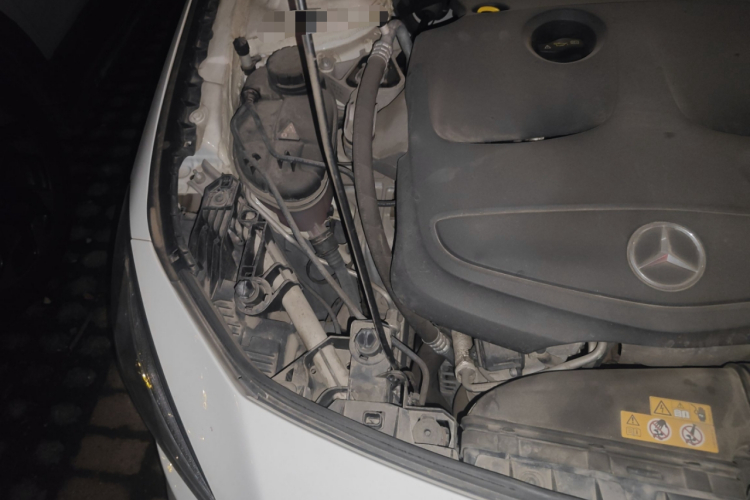 奔驰CLA 2017款 CLA 220 4MATIC 极地限量版局部细节9006