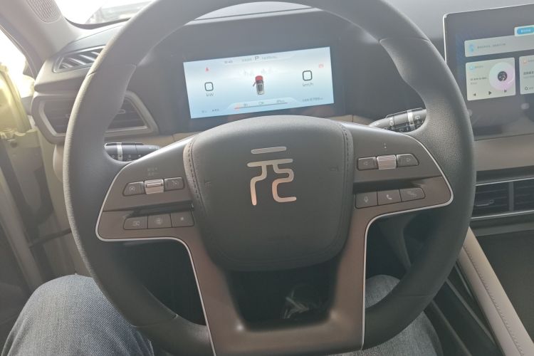 比亚迪 元UP 2024款 301KM 领先型中控内饰13