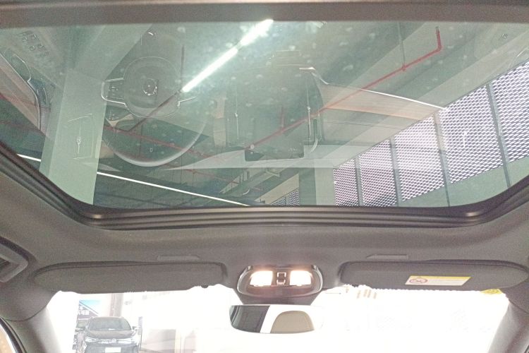 沃尔沃S90新能源 2025款 插电式混动 四驱长续航智雅豪华版局部细节22