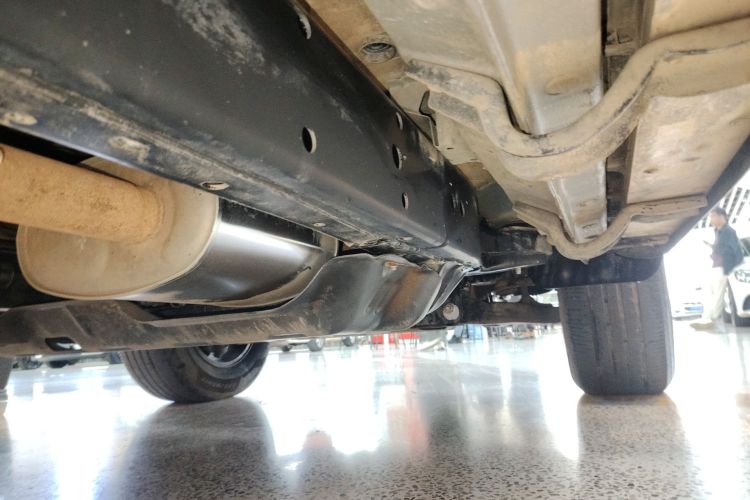 坦克300 2021款 越野版 2.0T 征服者局部细节9001