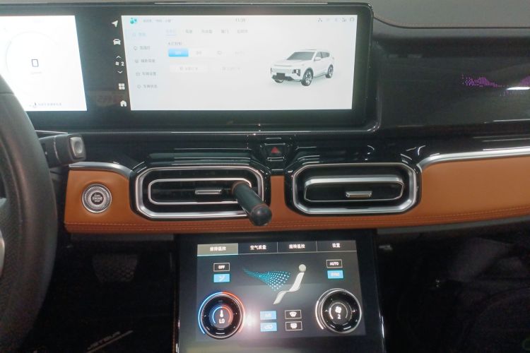 捷途山海L7 2024款 1.5T 120km ULTRA 7座中控内饰16