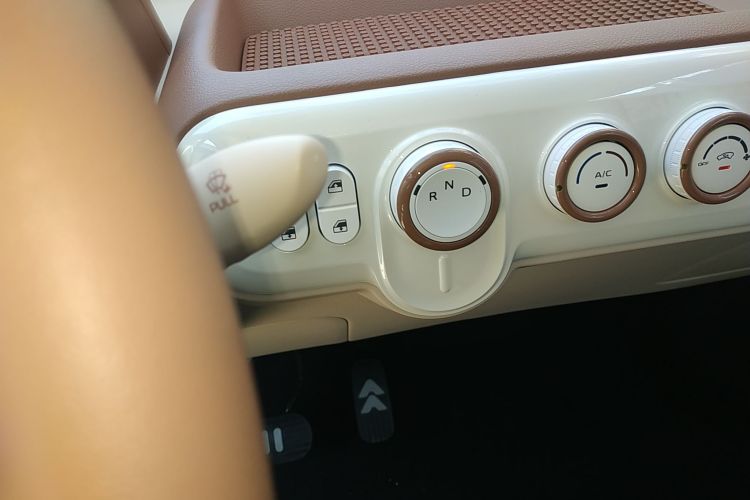 奔腾小马 2026款 222km 萌趣马 Plus中控内饰18