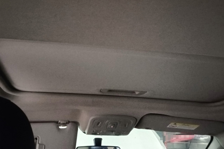 雪铁龙 C4世嘉 2016款 1.6L 自动豪华型局部细节22