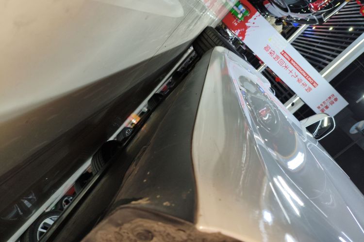 特斯拉 Model 3 2020款 改款 标准续航后驱升级版局部细节9002