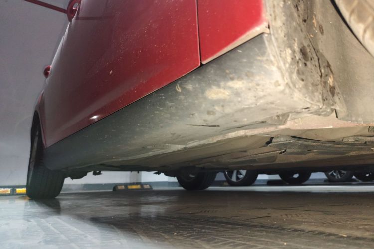 福特 福克斯 2012款 两厢 1.6L 自动风尚型局部细节9001