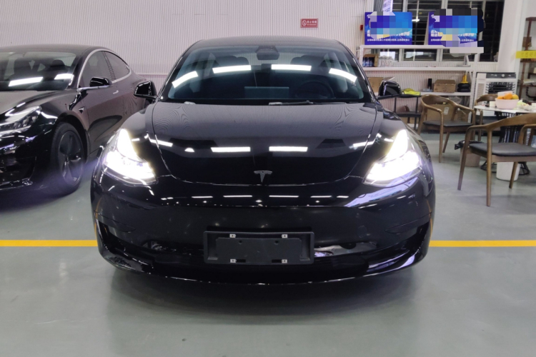 特斯拉 Model 3 2022款 后轮驱动版车身外观6001