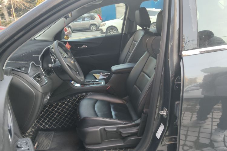 雪佛兰 探界者 2018款 535T 自动领界版中控内饰19