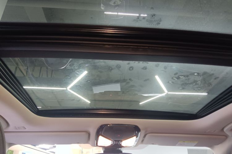 宝马3系 2020款 改款 325Li M运动套装中控内饰22