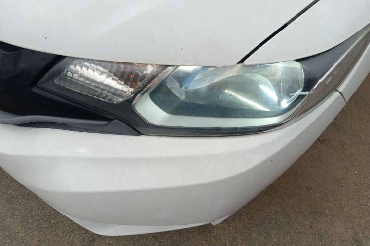 本田 飞度 2016款 1.5L LXS CVT舒适天窗版局部细节36