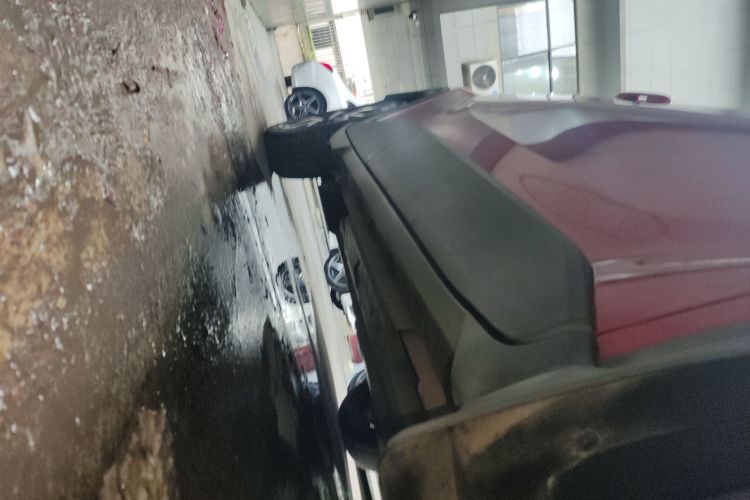 丰田C-HR 2020款 2.0L 领先版局部细节9001