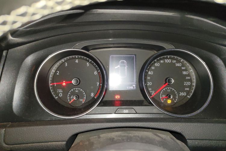 大众 高尔夫 2017款 1.6L 自动舒适百万辆纪念版中控内饰14