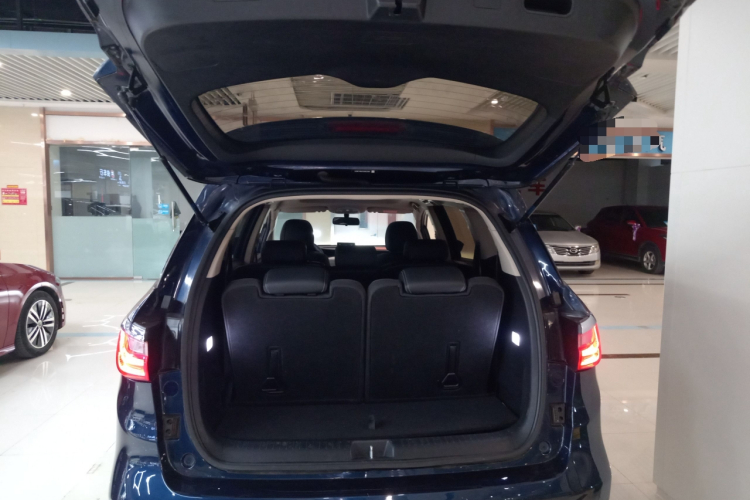 比亚迪 宋MAX新能源 2019款 DM 1.5T 智联致进型 7座 国VI机舱底盘23