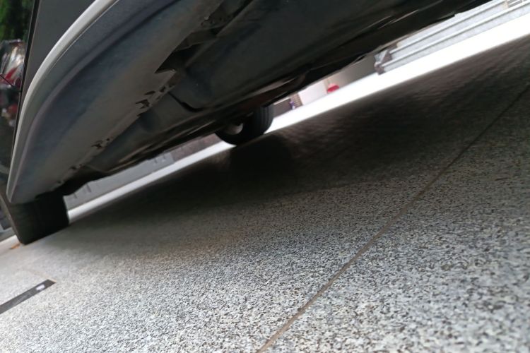 奔驰GLE 2015款 GLE 400 4MATIC局部细节9003