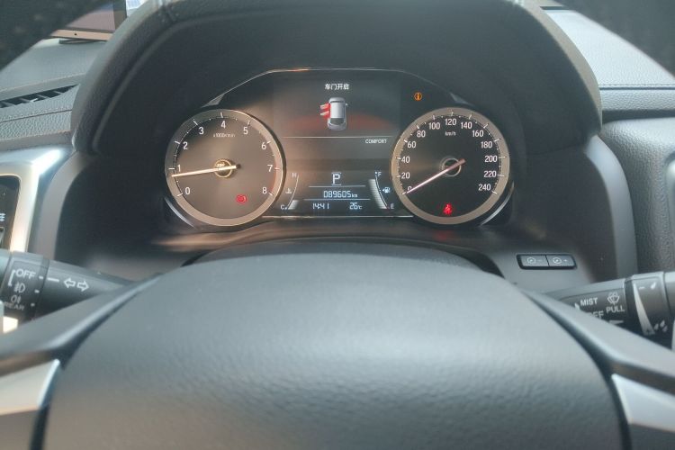 本田UR-V 2017款 370TURBO 两驱尊贵版 国V中控内饰15