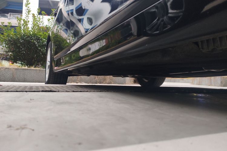 宝马5系 2017款 520Li 典雅型局部细节9001