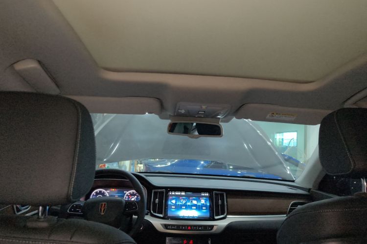 红旗HS7 2021款 2.0T DCT两驱智联旗享版局部细节22