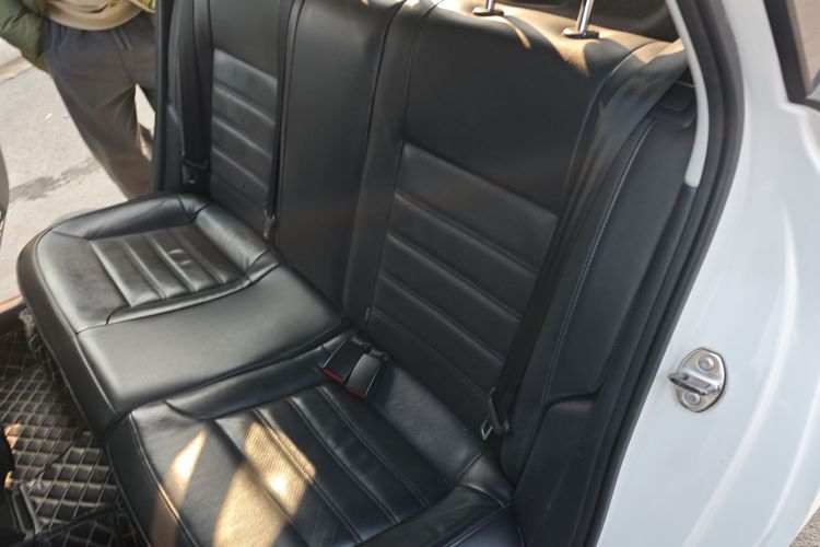 大众 Polo 2014款 1.6L 自动豪华版中控内饰21