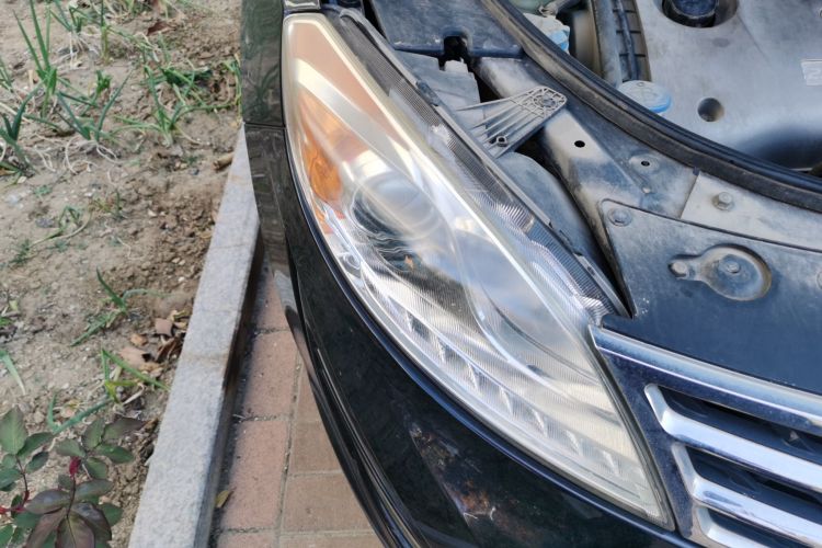 广汽传祺 传祺GS5 2014款 2.0L 自动两驱超享版车身外观8