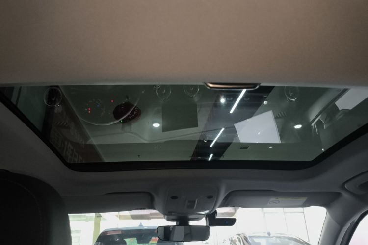 奥迪Q2L 2022款 35 TFSI 进取动感型中控内饰22