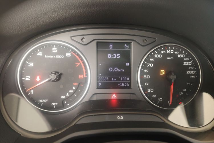 奥迪Q2L 2022款 35 TFSI 进取致雅型局部细节14