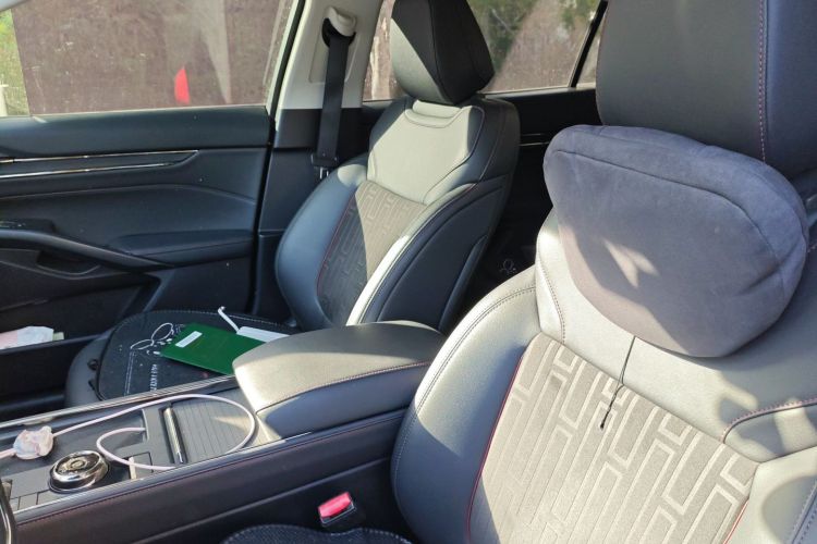 福特 蒙迪欧 2022款 改款 EcoBoost 245 豪华型局部细节19