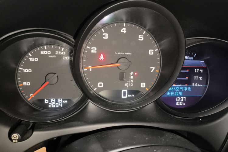 保时捷 2017款  Macan 2.0T中控内饰14