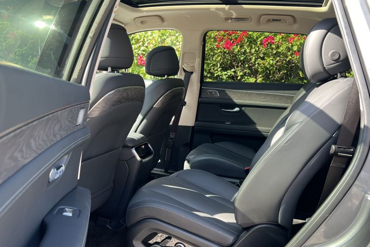 鸿蒙智行 问界M7 2022款 1.5T 四驱豪华版中控内饰7004