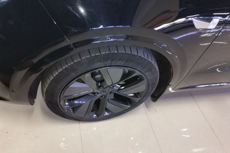 理想汽车 理想L6 2024款 Pro车身外观6007